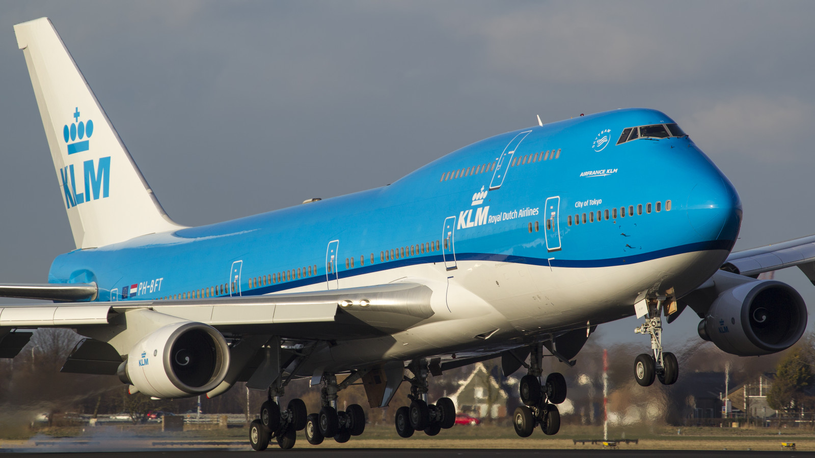 KLM