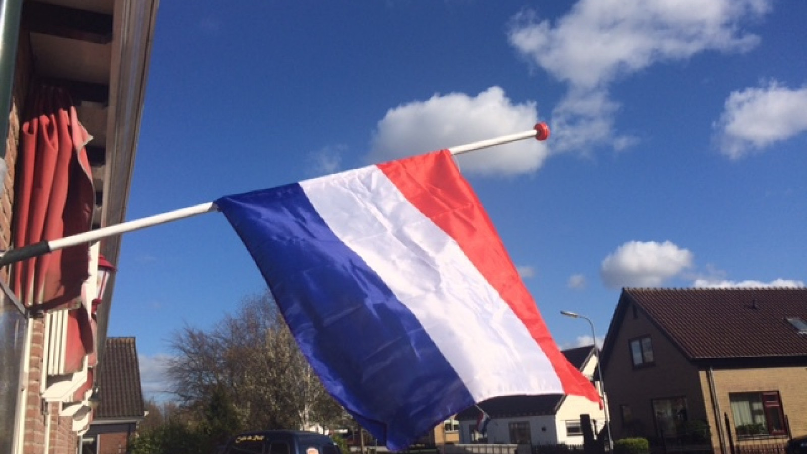 Vlag halfstok hoe zat het ook alweer? NH Nieuws Vlag halfstok hoe zat het ook alweer? NH Nieuws