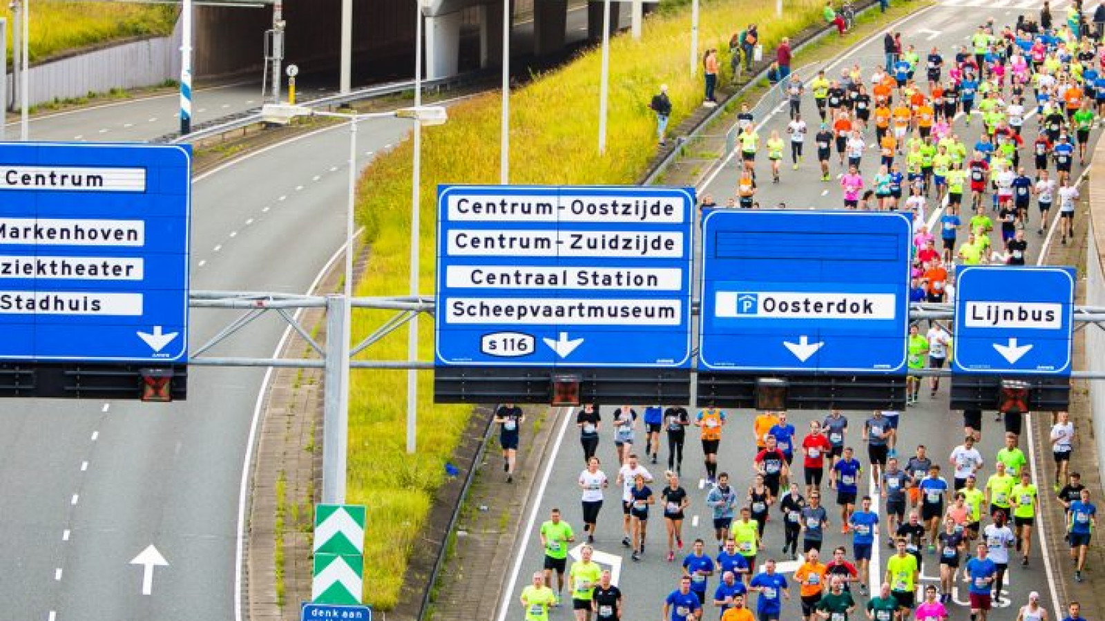 Dam tot Damloop / Le Champion