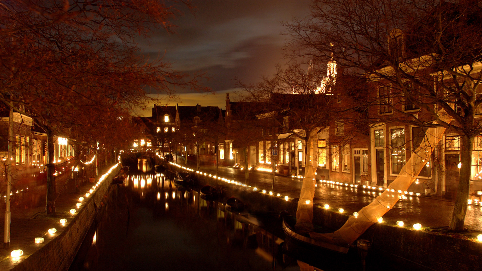 Enkhuizen bij Kaarslicht