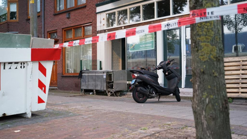 Scooterrijder zwaargewond bij eenzijdig ongeluk in Den Helder. Scooterrijder zwaargewond bij eenzijdig ongeluk in Den Helder.