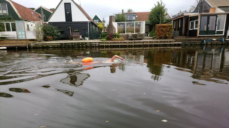 Gerda Zwemt In Vijf Graden Koud Water Ik Wil Grenzen Verleggen Nh Nieuws