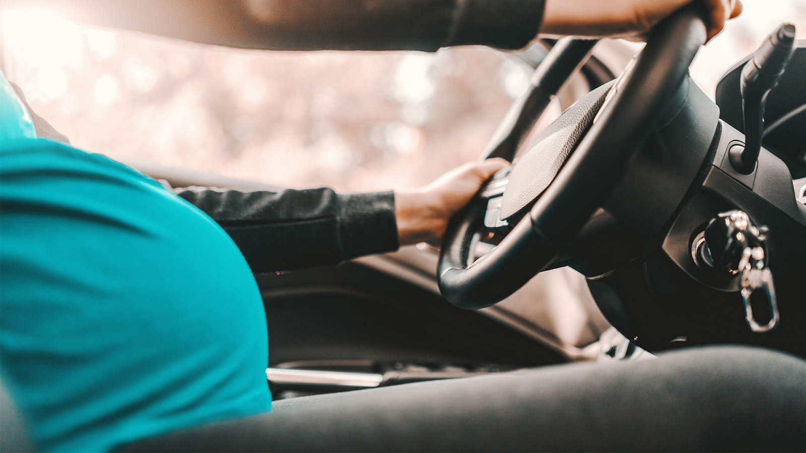 Verwarde man (24) Wognum trok zwangere vrouw uit auto: getuigen gezocht - NH Nieuws.