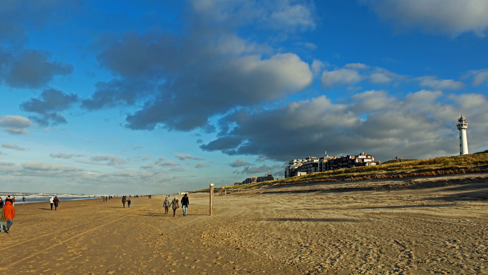 In beeld Uitwaaien in Egmond aan Zee NH Nieuws
