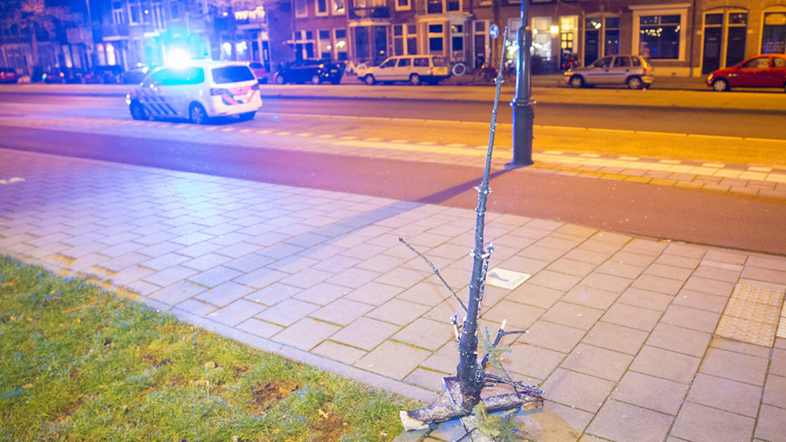 Brandende kerstboom in liftschacht Haarlemse parkeergarage NH Nieuws