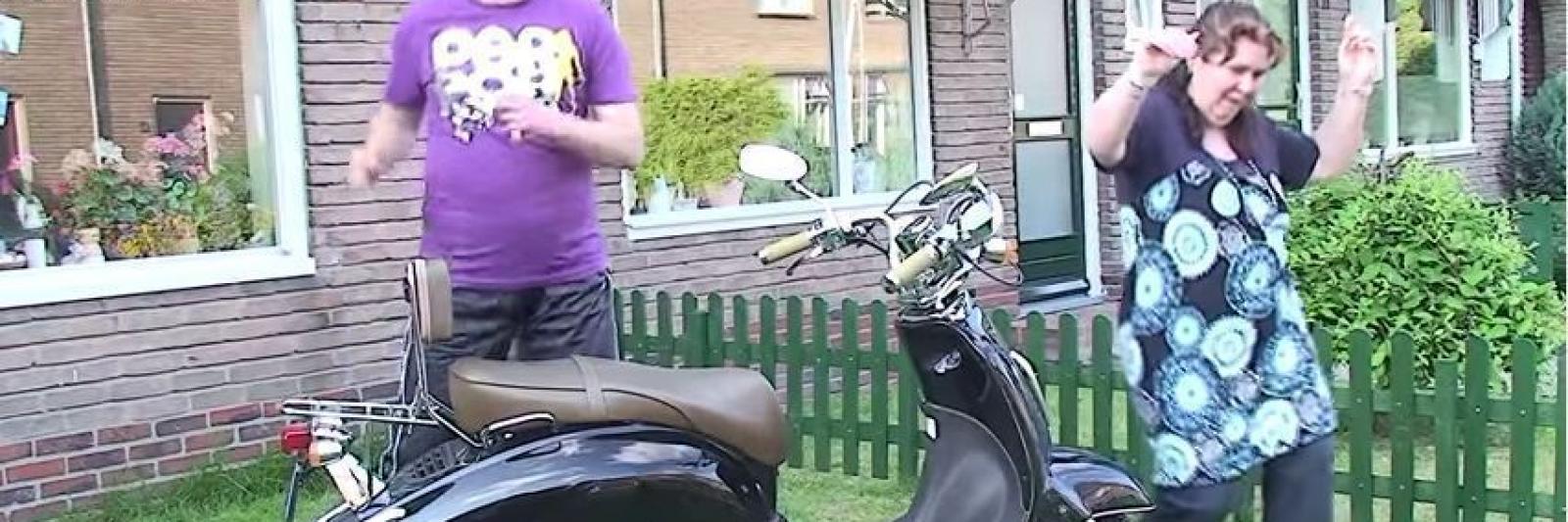 Manager: scooter zanger Rinus gestolen in Hoorn NH Nieuws