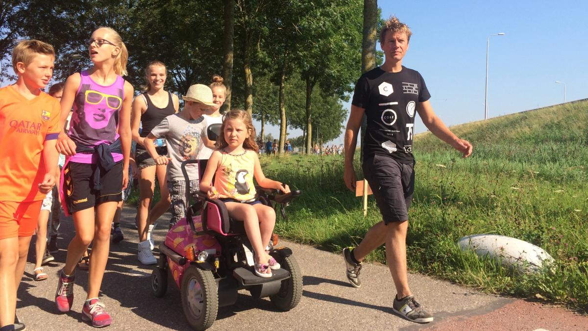 Actie geslaagd: Isa krijgt haar loopstoel