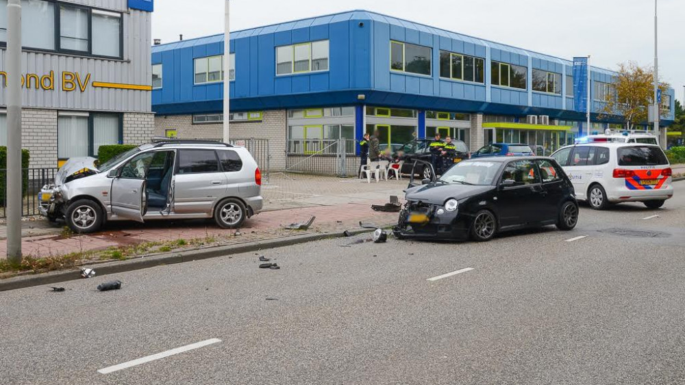 Kinderen Gewond Na Frontale Botsing In Beverwijk - NH Nieuws