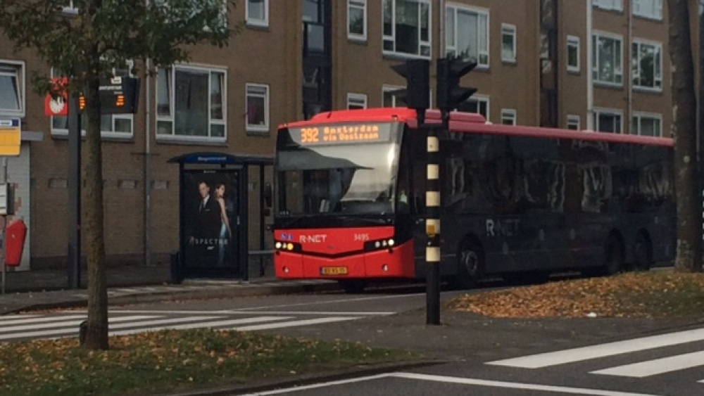 Bus in Zaandam weer bekogeld dienstregeling opnieuw aangepast NH Nieuws