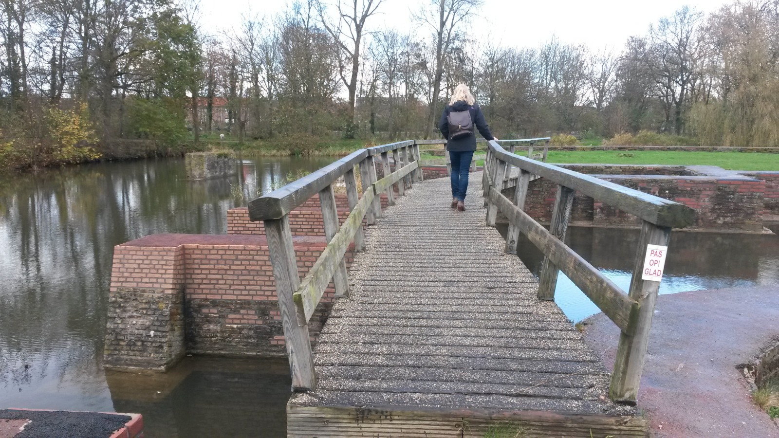 Opgeknapte slotruïne Egmond aan den Hoef kan weer jaren mee NH Nieuws