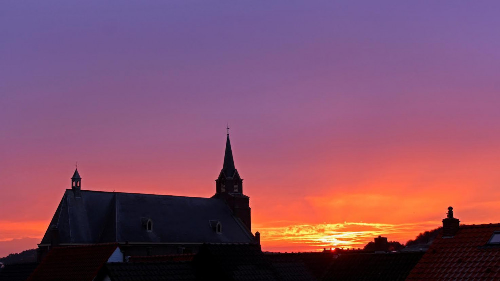 Sprookjesachtige zonsopkomst Egmond aan Zee NH Nieuws