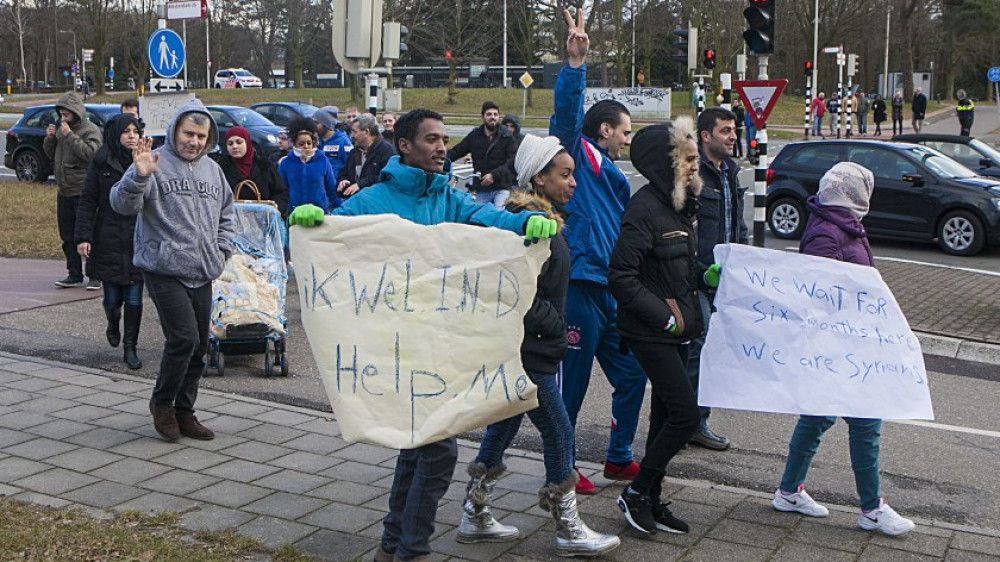 Boze Vluchtelingen De Straat Op Tegen Lange Procedure Nh Nieuws