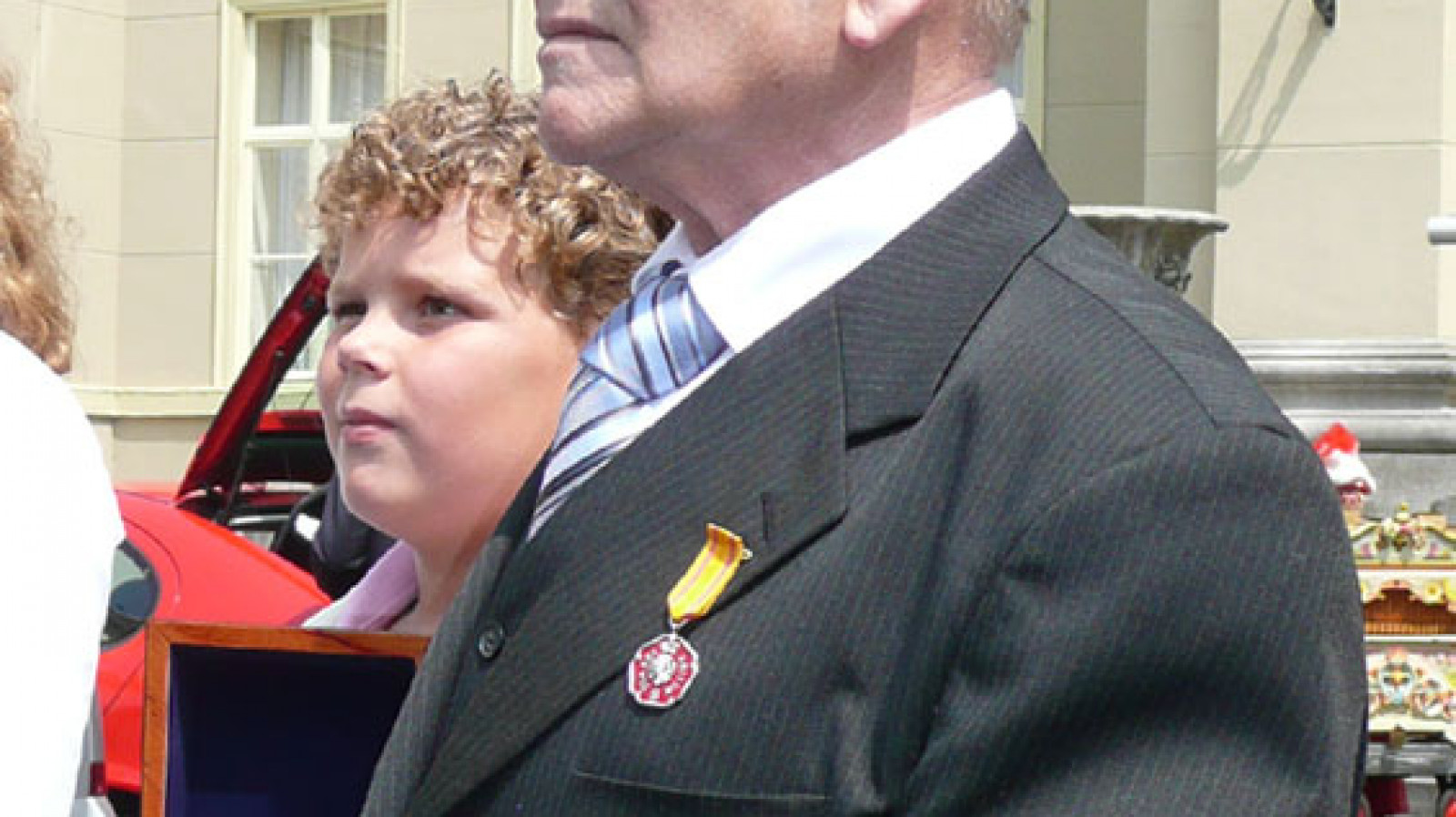 Opera-Pietje-zil-anjer2
