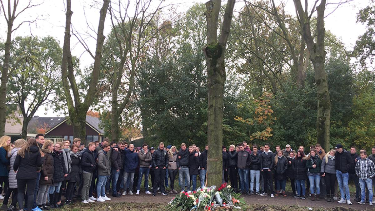 Ursem in diepe rouw om verongelukte jongens: 