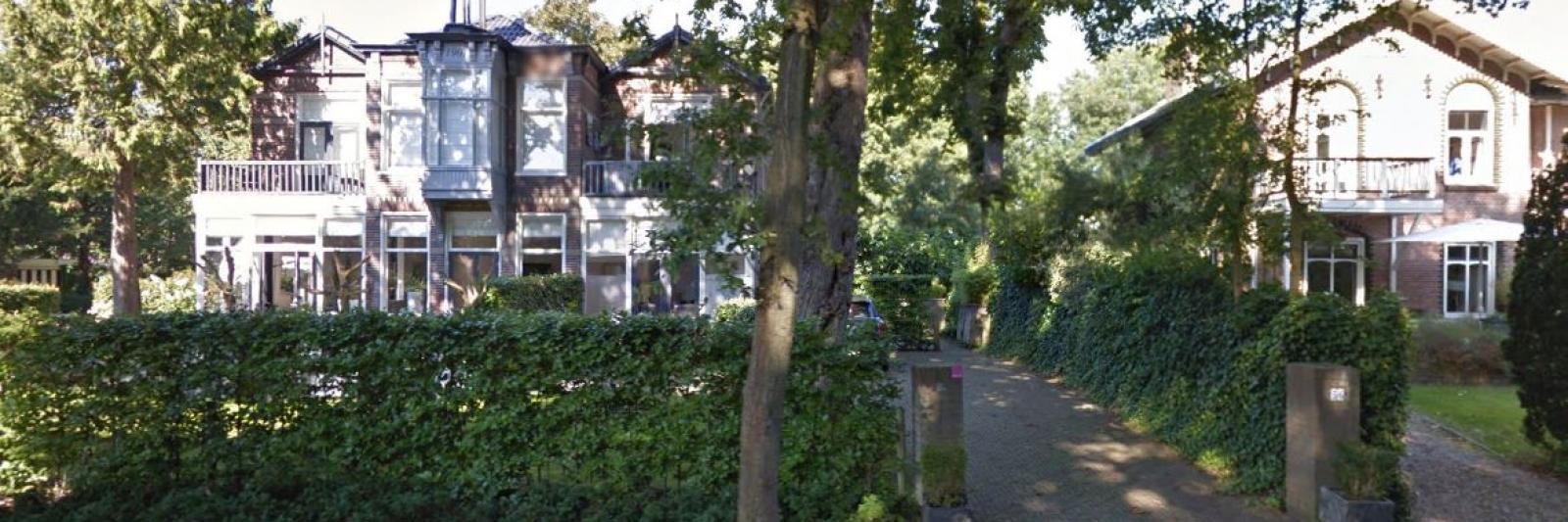ademen in de buurt Verst Sonja Bakker koopt miljoenenvilla in Bergen - NH Nieuws