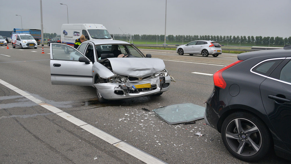 Automobiliste Gewond Bij Aanrijding Op N201 In Hoofddorp - NH Nieuws