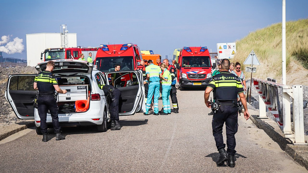 Grote Zoektocht Naar Vermist Frans Jongetje (13) Op Strand IJmuiden ...