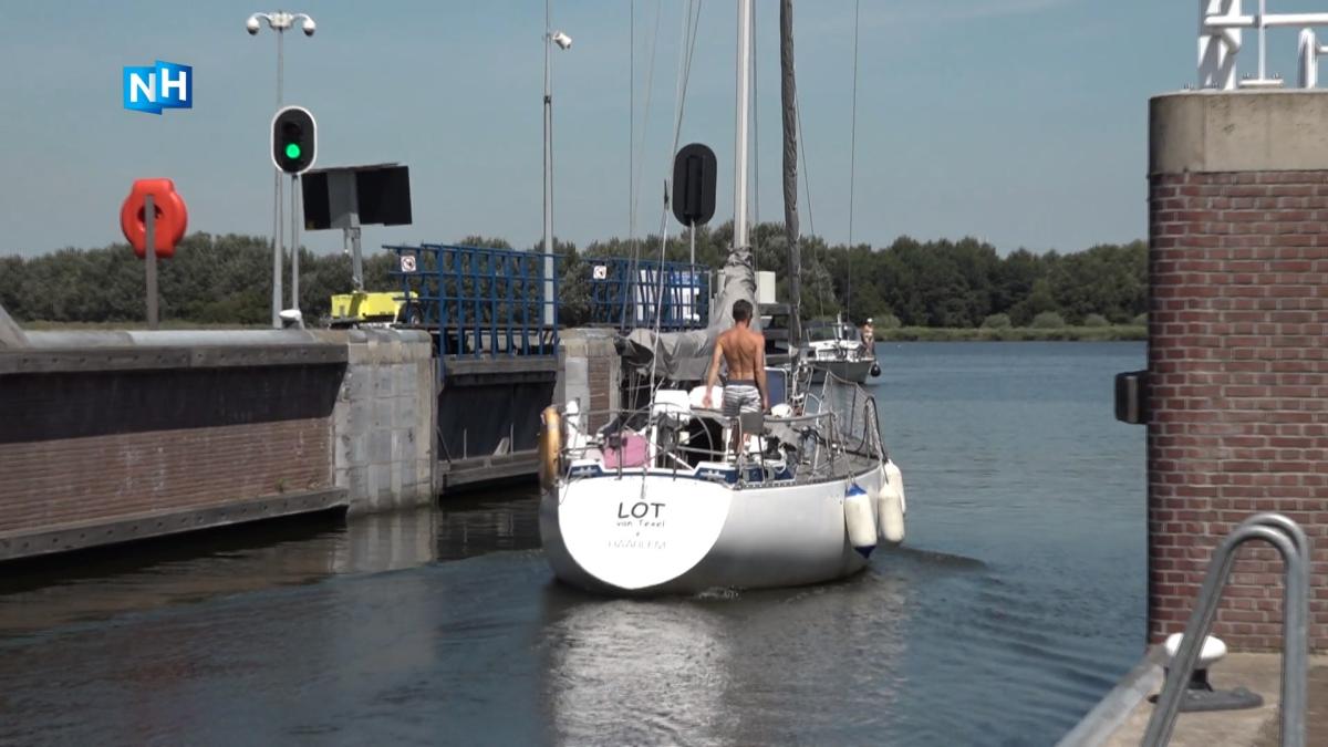 Begrip en gemopper over sluiten Sluis Spaarndam: 