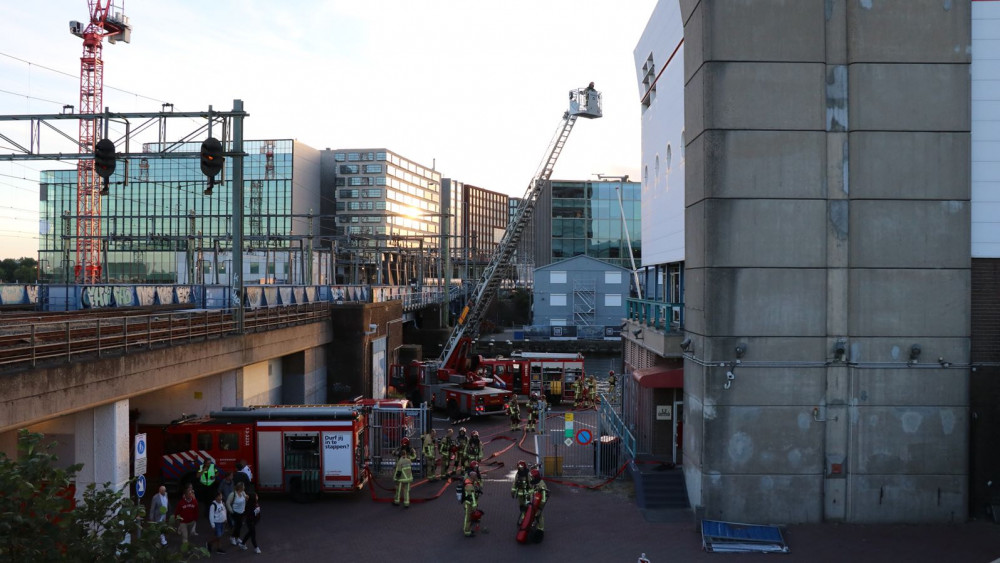 IJtunnel weer open na brand in