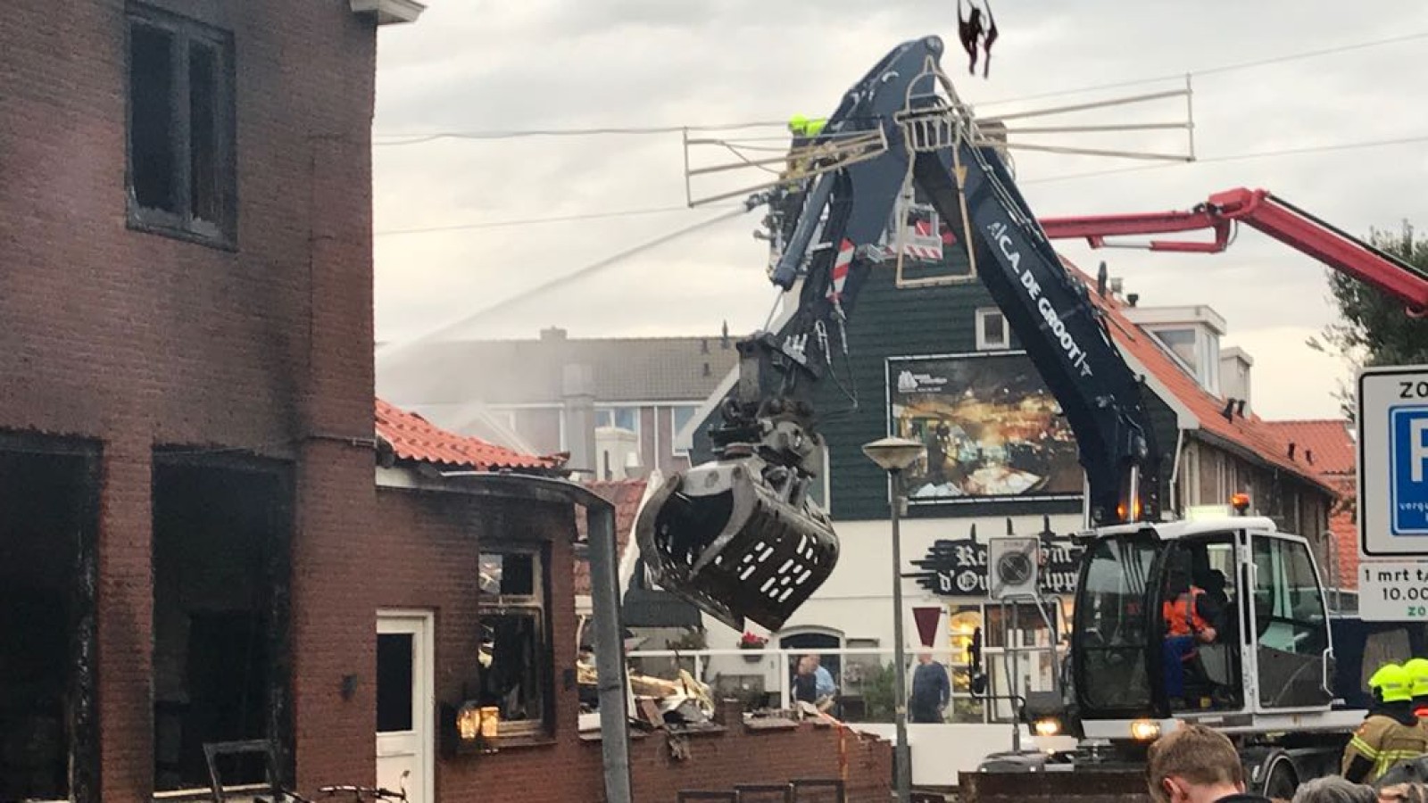 Restaurant in Egmond aan Zee wordt gesloopt om verwoestende brand te