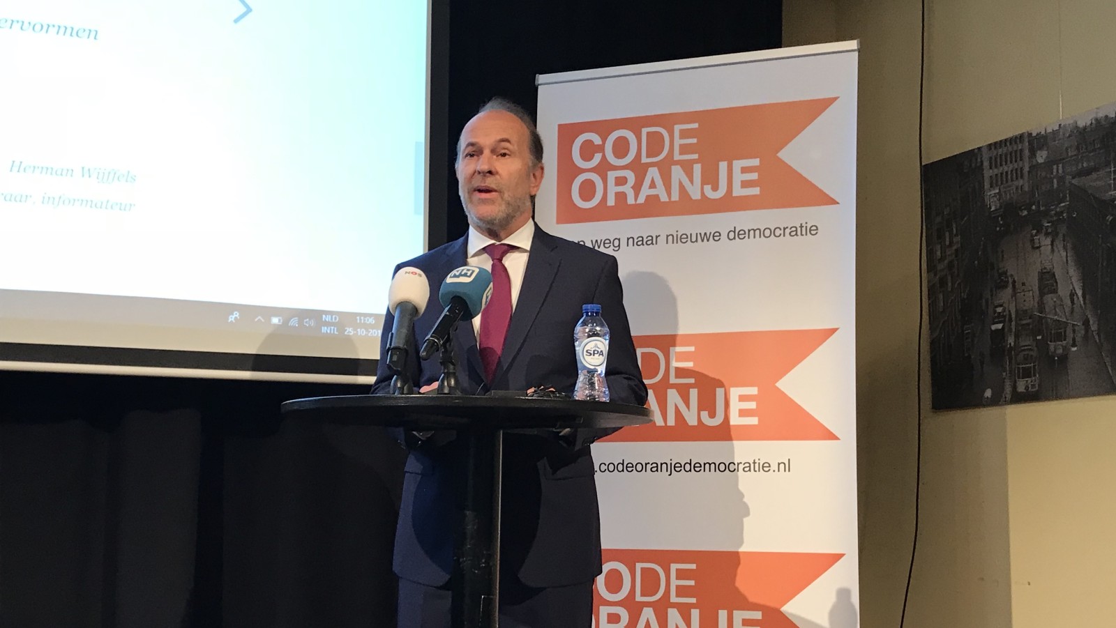 Persconferentie Code Oranje
