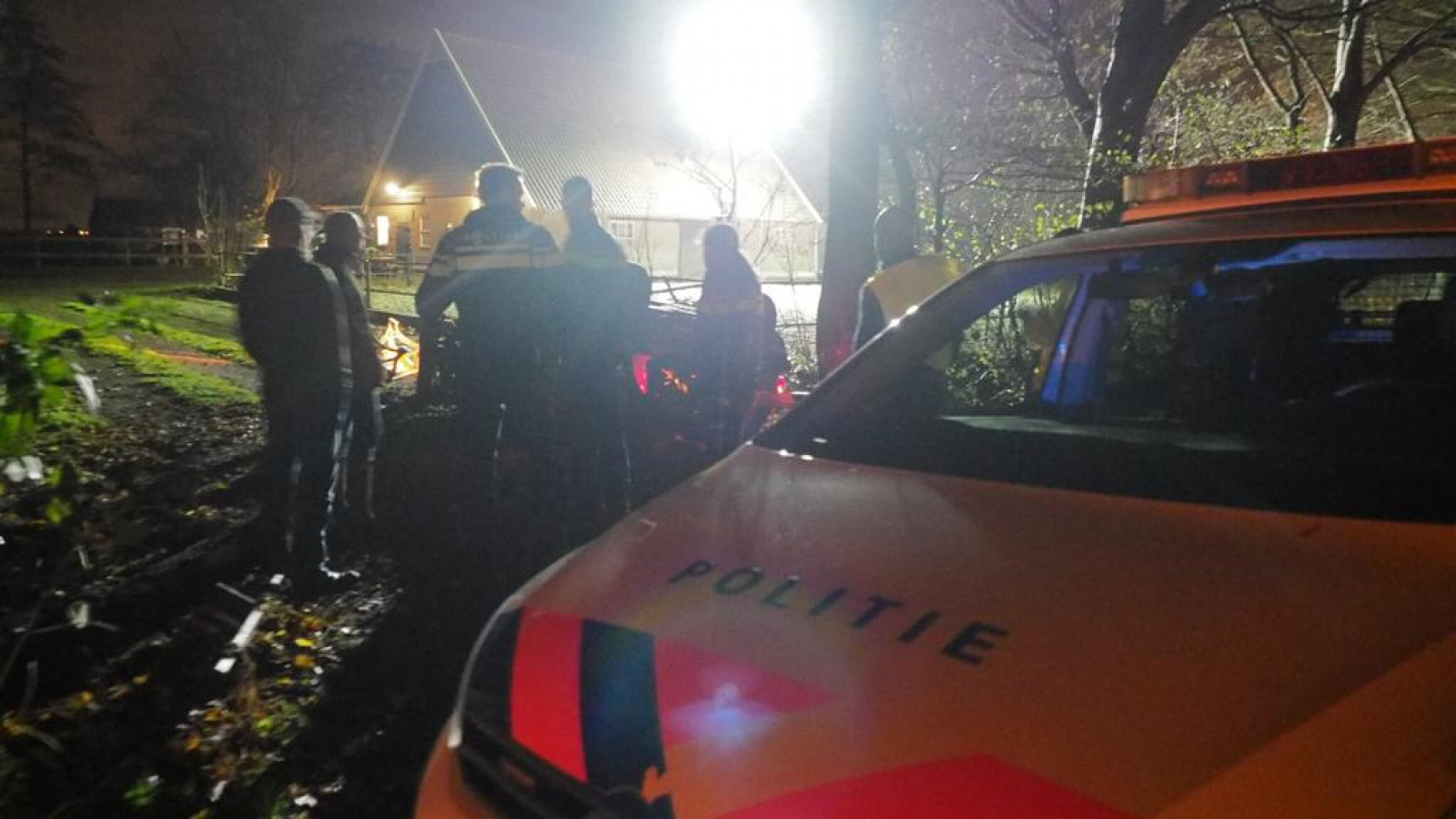 Auto slaat over de kop in Slootdorp