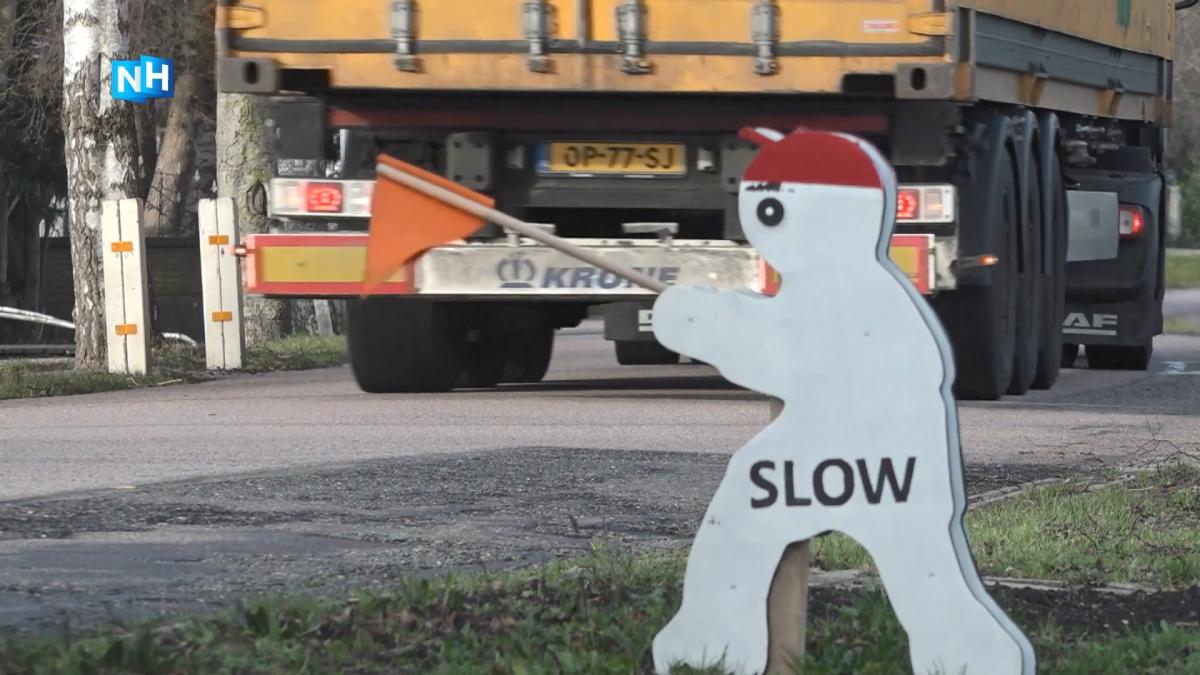 Buurtbewoners Oosterblokker roepen hulp provincie in tegen verkeersoverlast