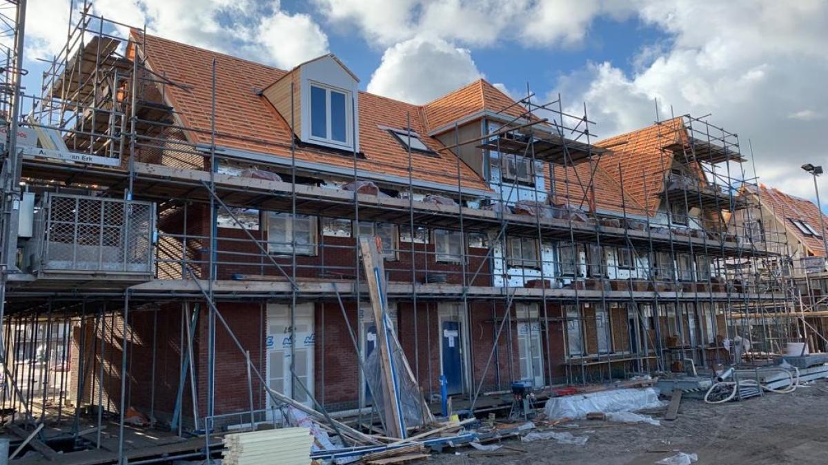 Nieuwe bewoners Weespersluis luiden noodklok: 