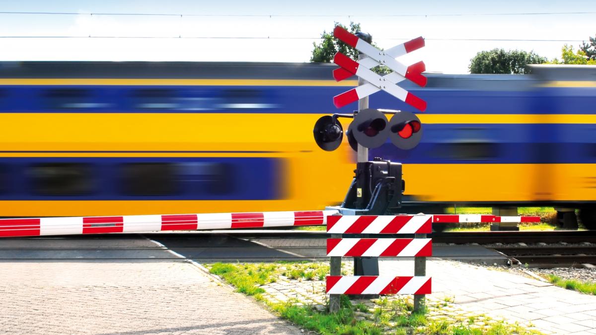 Geen treinen tussen Anna Paulowna en Den Helder door kapotte spoorbrug
