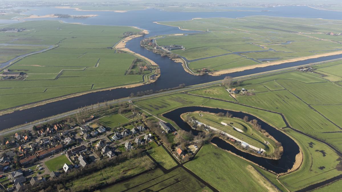 Provincialeweg (N246) tussen Markenbinnen en De Woude deze week afgesloten