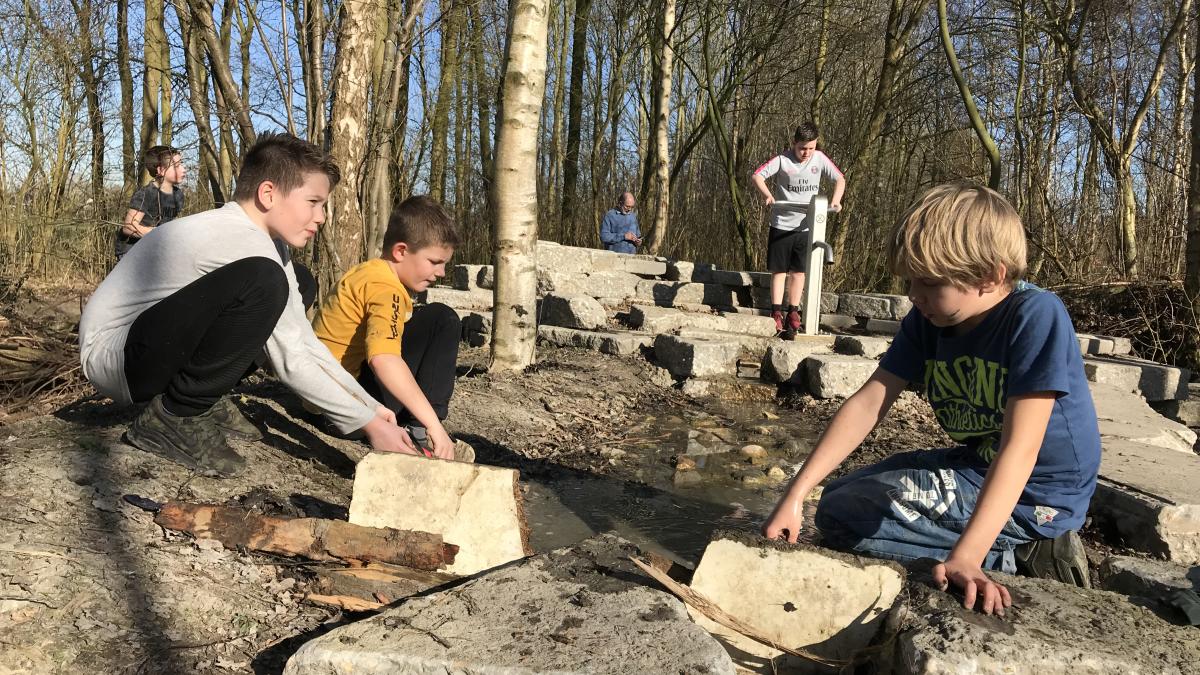 Schellinkhout heeft er een natuurspeeltuin bij: 