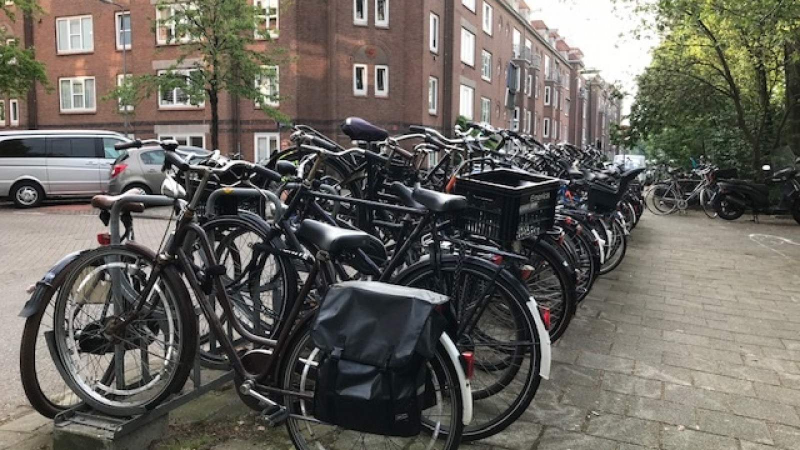 Appartement Geslaagd werkelijk Twee uur na diefstal heeft gestolen fiets in Amsterdam al een nieuwe  berijder - NH Nieuws
