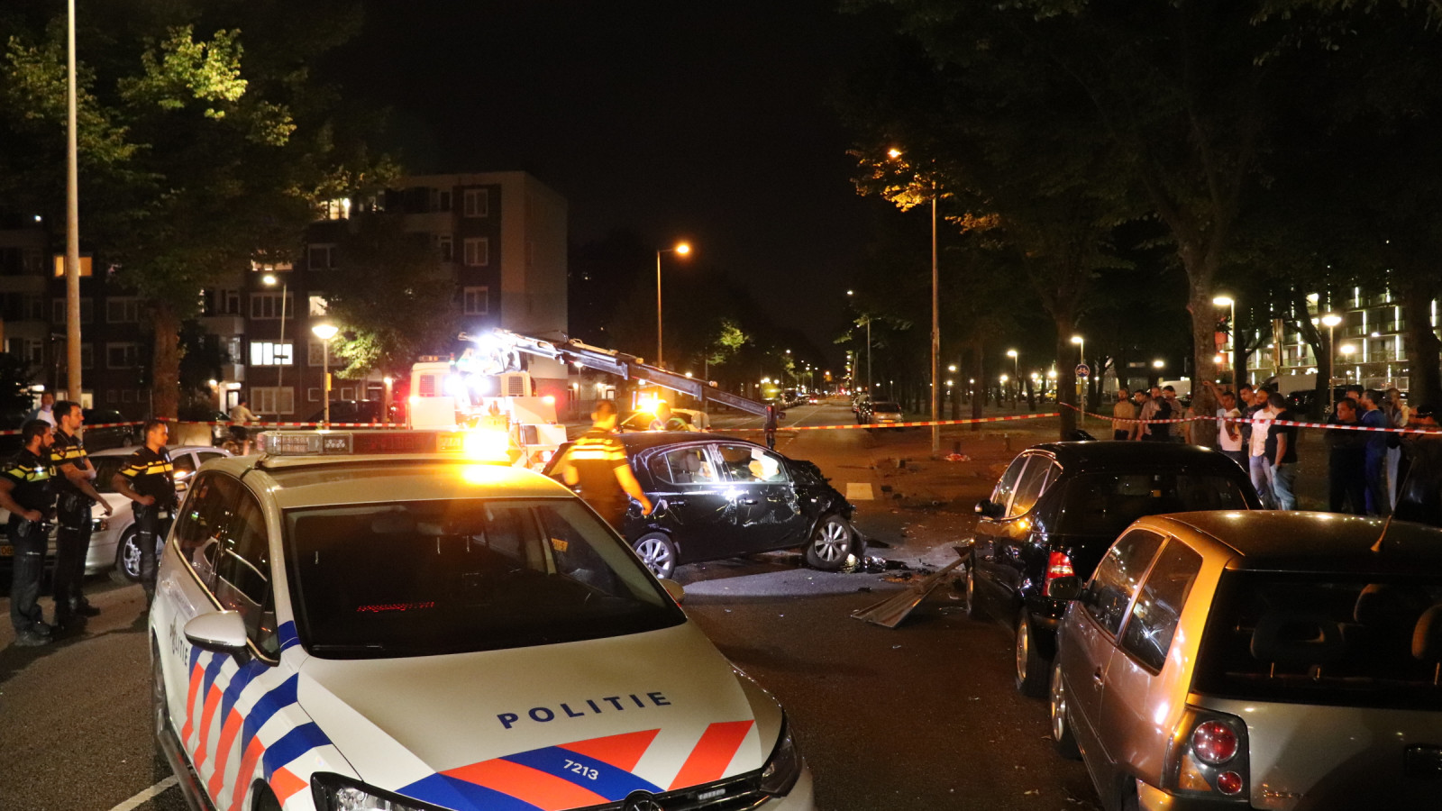 Ravage bij ongeluk in Amsterdam-Osdorp