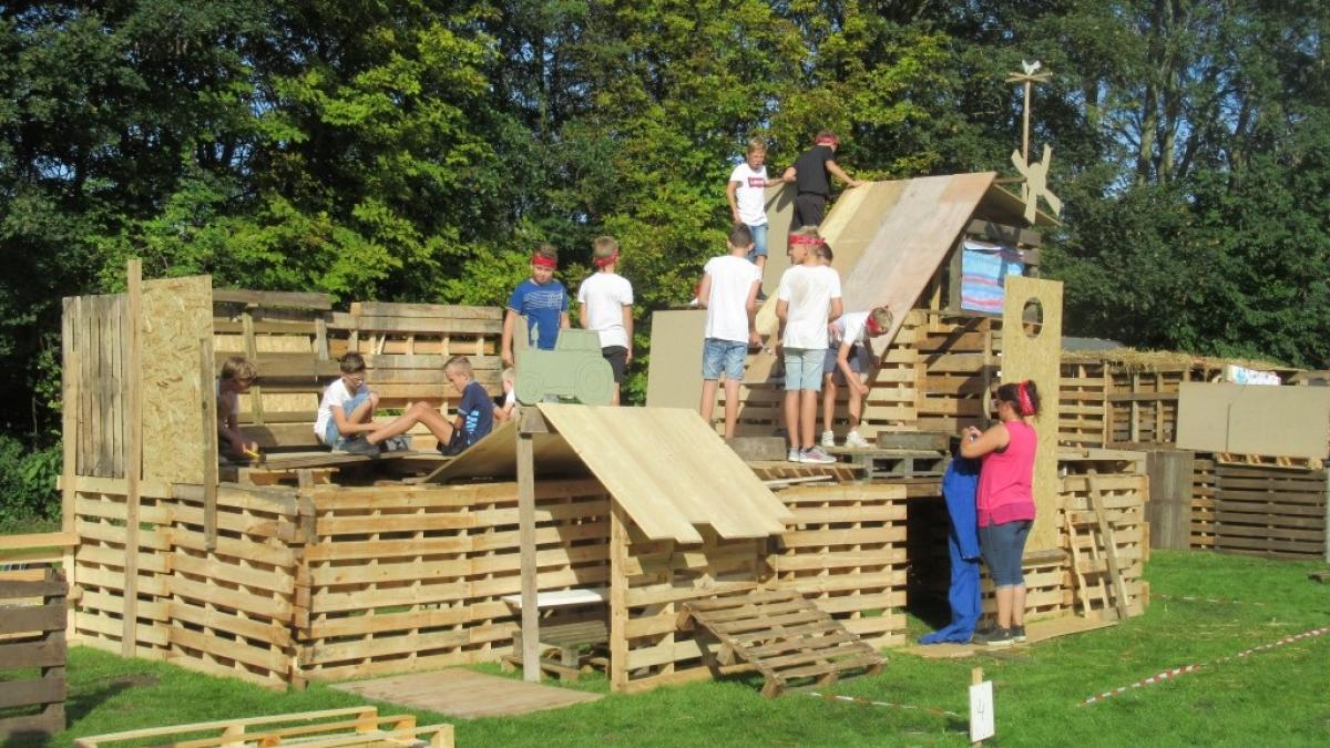 Juf Ursulien Neemt Na 44 Jaar Afscheid Van Het Onderwijs Nh Nieuws