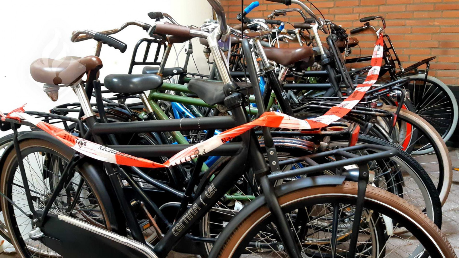 Kansen weten Keelholte Vrouw vindt gestolen fiets terug op Marktplaats en rolt serie-fietsendief  op - NH Nieuws