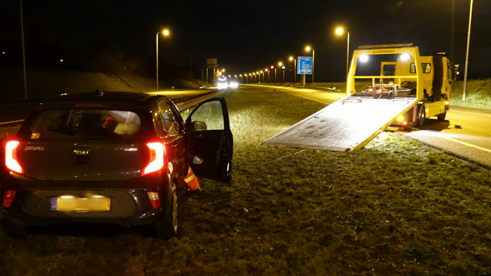 Auto Rijdt Tegen Vangrail Op A7 Bij Berkhout - NH Nieuws