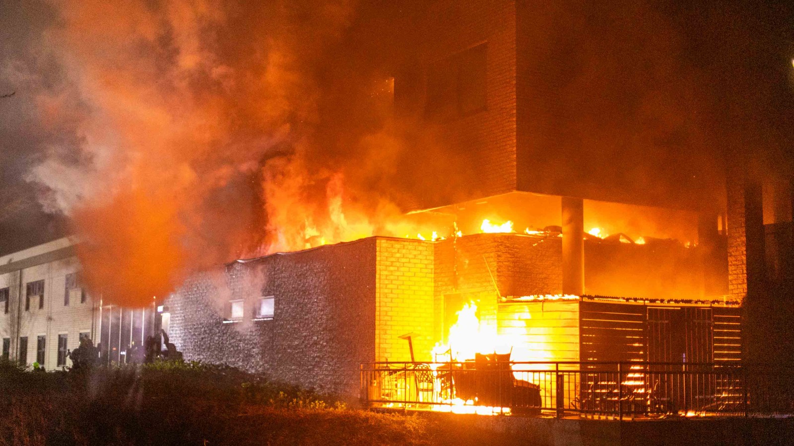 Grote brand Bastion hotel Santpoort-Noord
