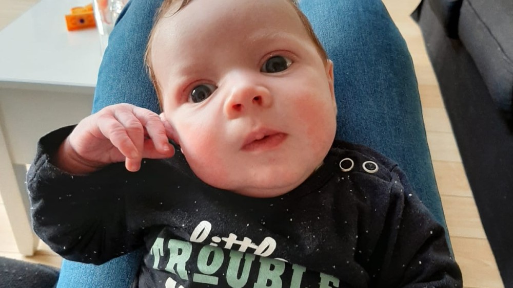 Baby Tyler mag weer naar huis verloop coronavirus lijkt volgens vader mild NH Nieuws