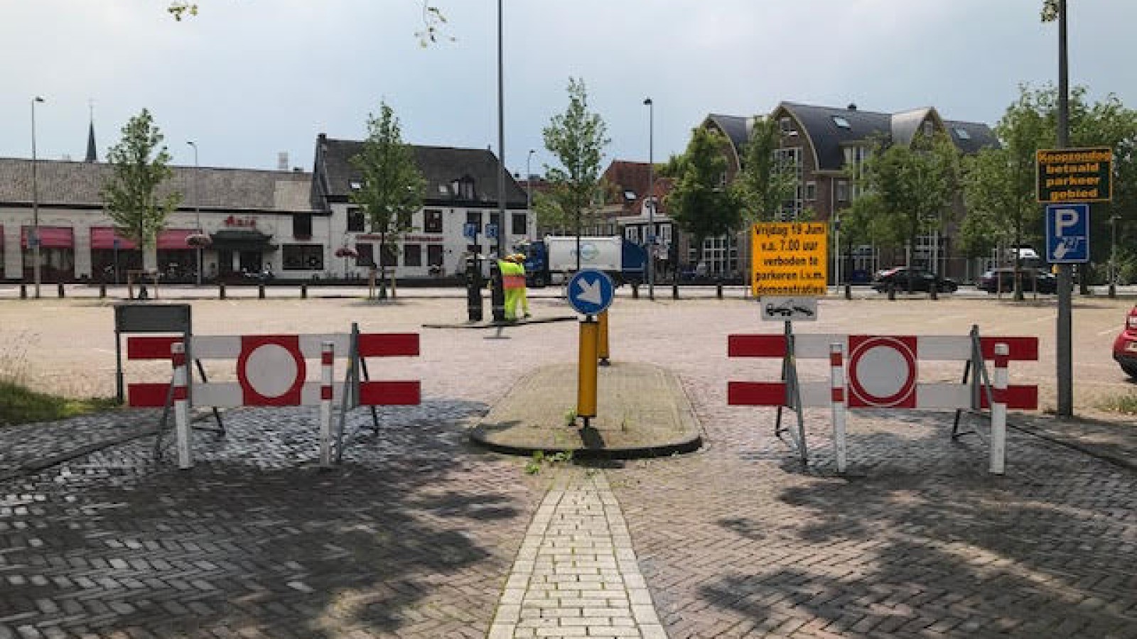 Voorbereidingen pro- en anti-Coendemonstraties in Hoorn