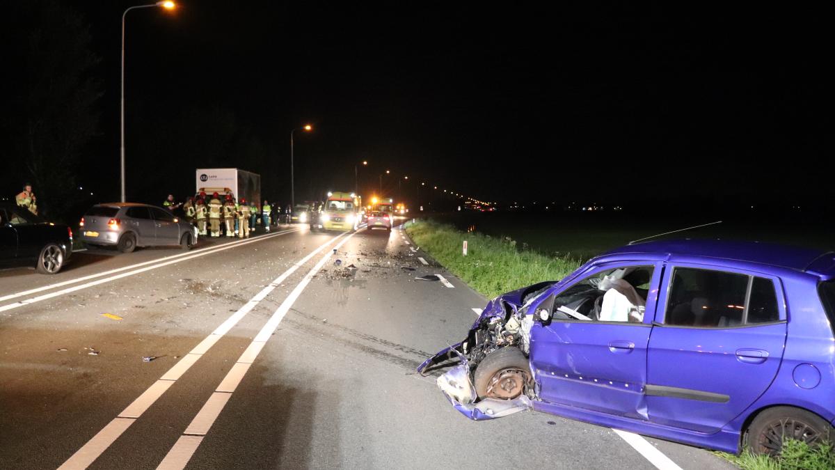 Motorrijder overleden bij frontale botsing op de N247