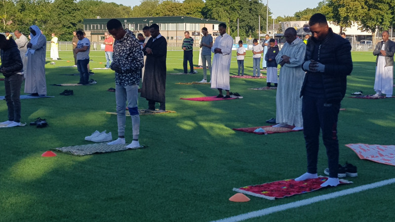 Eind juli werd er tijdens het Eid-gebed op het voetbalveld van SVW