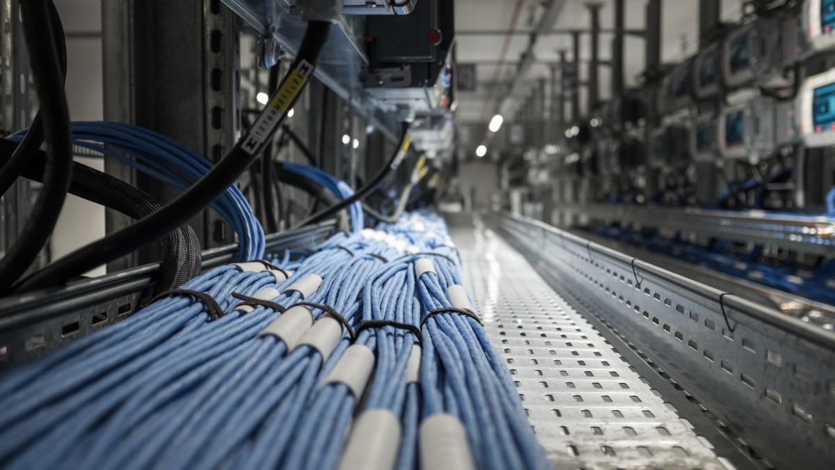 Servers tussen de jachthavens: provincie geeft groen licht voor datacenter in Aalsmeer