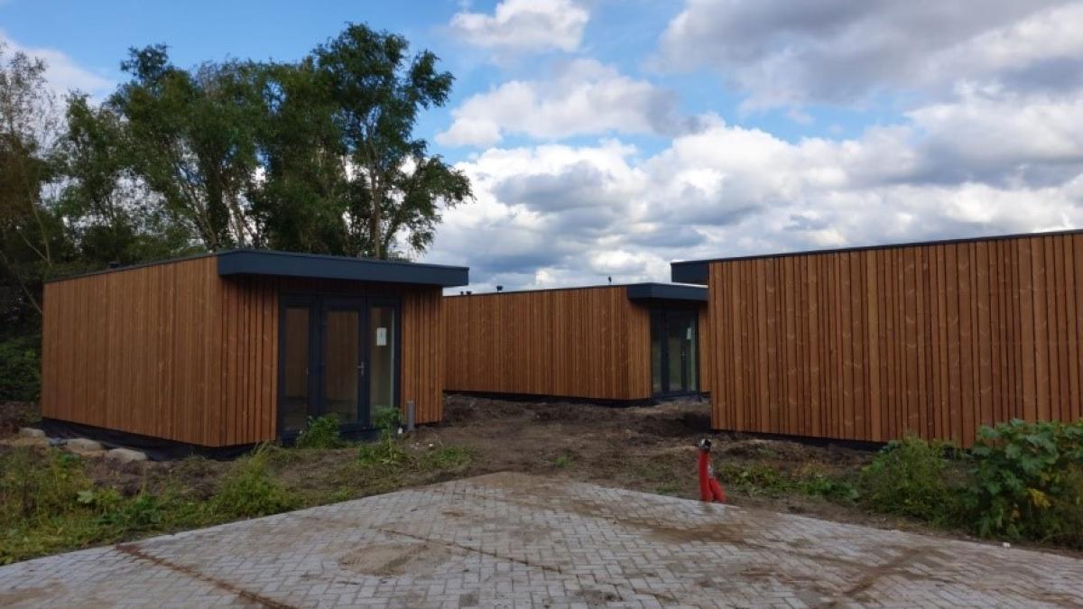 Skaeve Huse Velserbroek geopend: omwonenden niet blij met komst 'mensen met een vlekje'