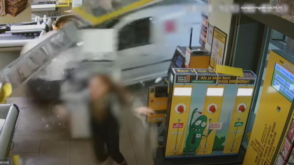 Celstraf dreigt voor Jumbo-overvallers (18): 