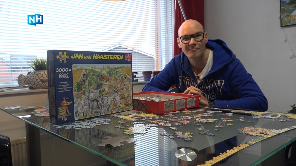 Puzzelen is razend populair: Mike heeft alle puzzels Jan van Haasteren - NH Nieuws