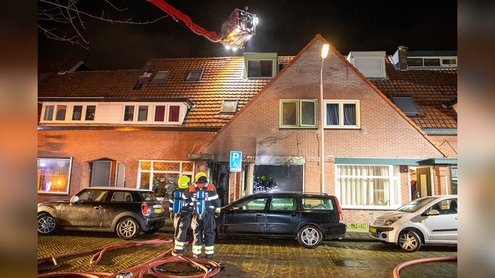 Twee Gewonden Bij Uitslaande Woningbrand IJmuiden - NH Nieuws