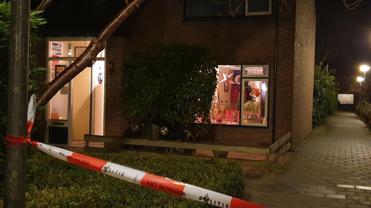 Vrouw in haar hals geschoten bij woningoverval, 15.000 euro voor gouden tip