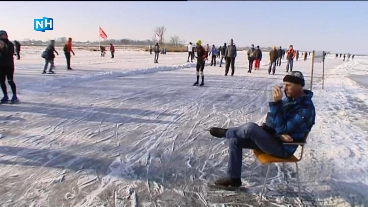 IJsmeester Jisp juist blij met warmer weer: 