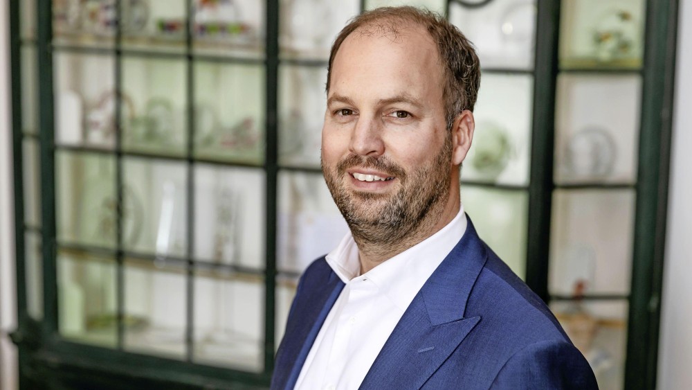 Leon de Lange burgemeester Landsmeer