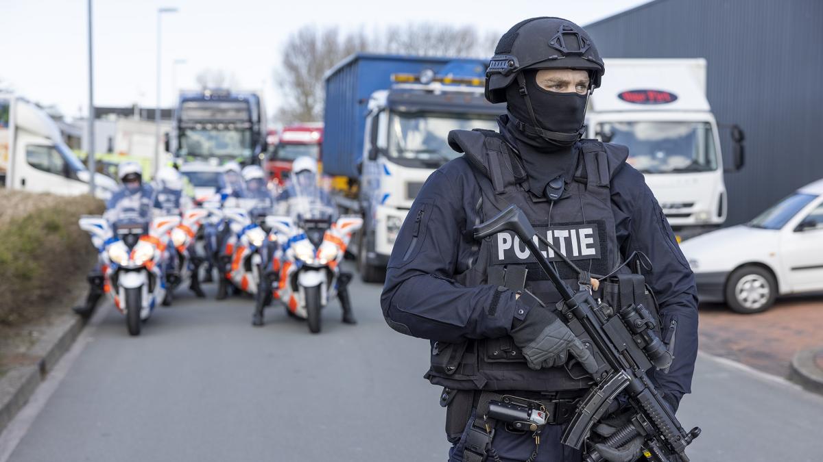 In bedrijfsunit Oudorp lagen honderden kilo's coke en heroïne